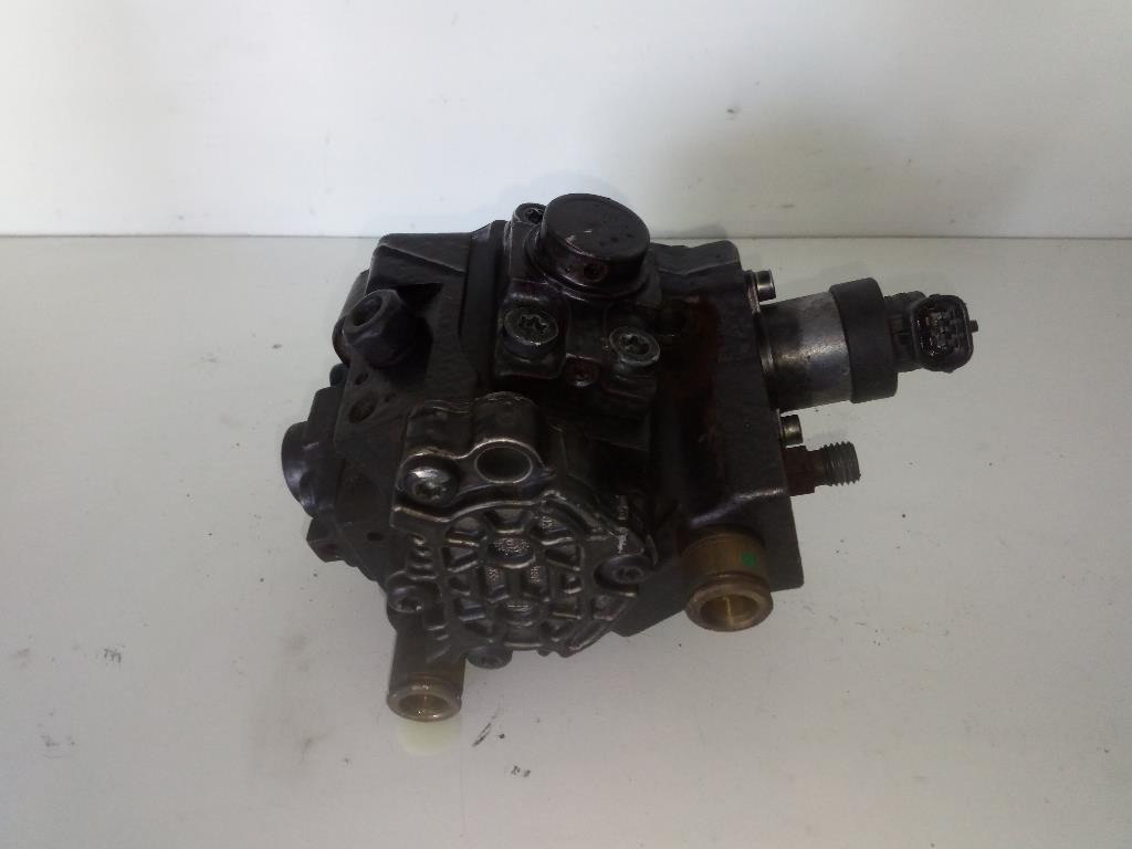 Pompa Iniezione 0445010206 331002A420 Usato
