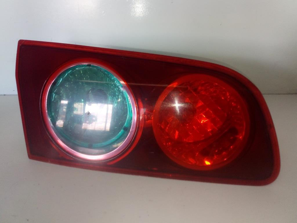 fanale stop supplementare sinistro - Immagine 1 di 4