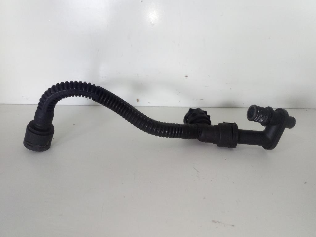 Tubo termostato raffred. motore - Immagine 1 di 3