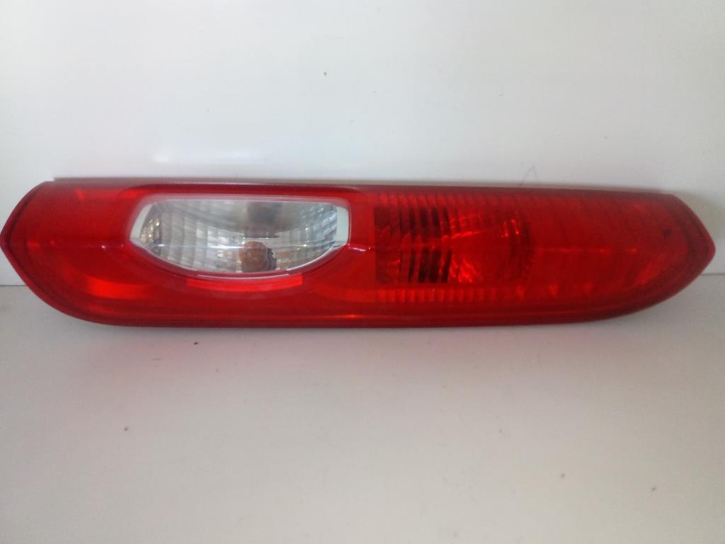 Fanale Post. Destro 8200415251 93854432 Usato
