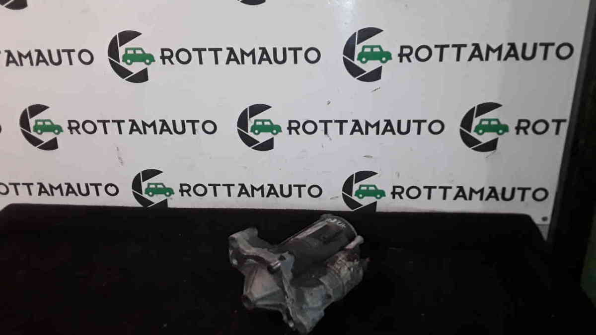 Motorino Avviamento VALEO D8R28B Usato