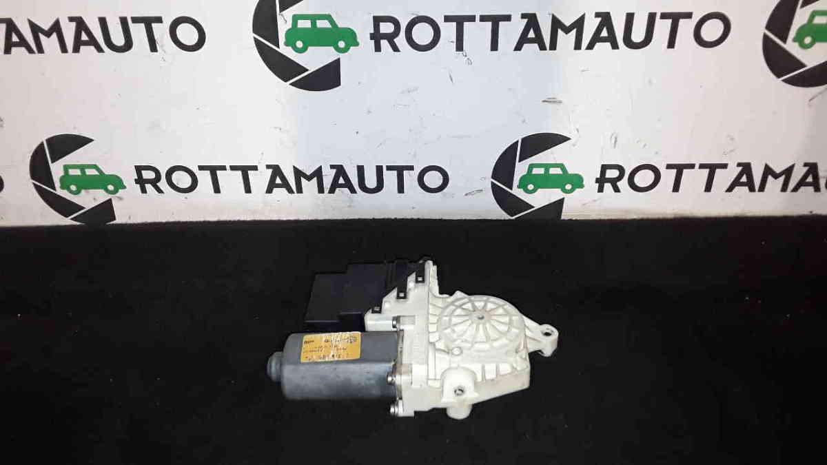 Alzacristallo porta post. Destro - Immagine 1 di 5