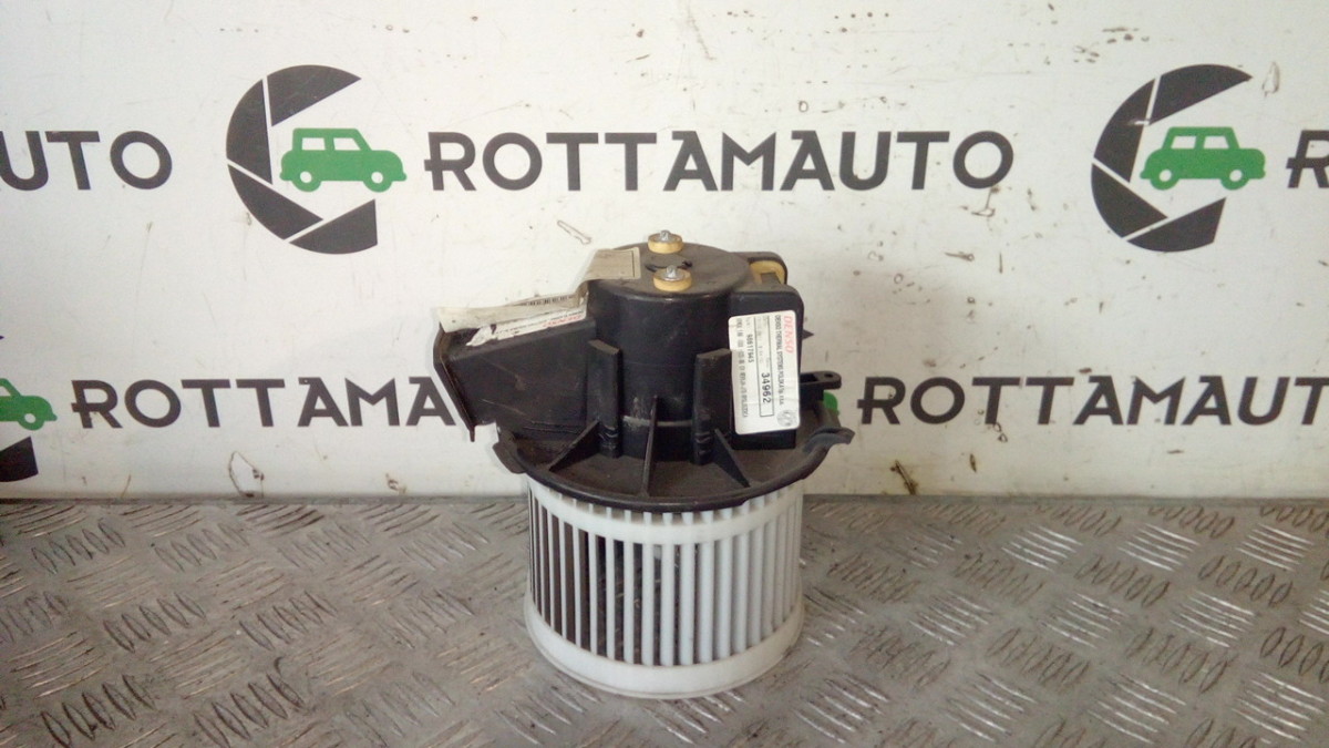 Motorino ventilazione abitacolo - Immagine 1 di 4
