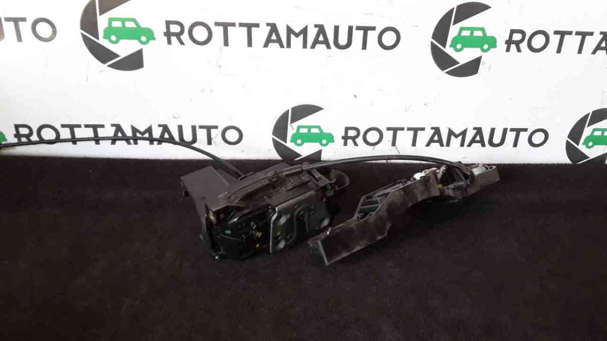 Serratura porta ant. Sinistro - Immagine 1 di 5