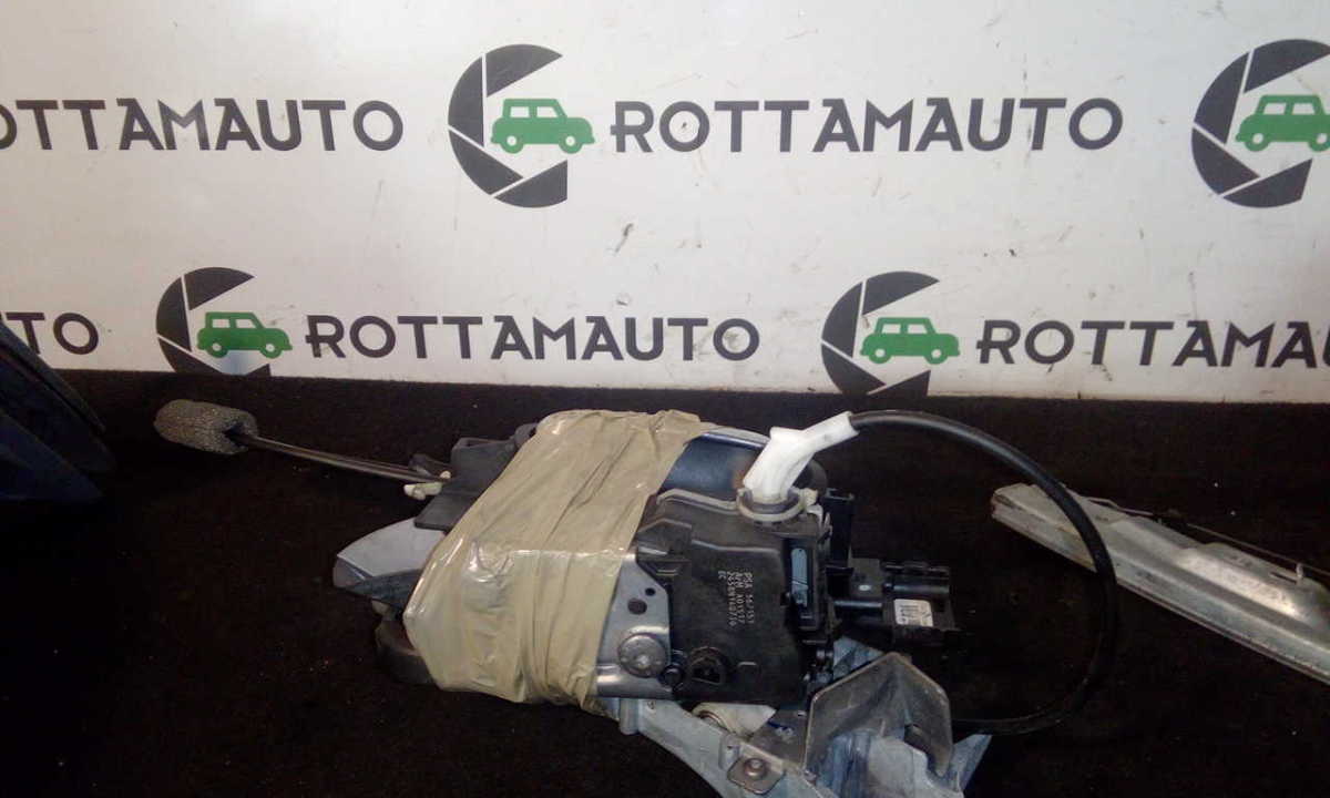 Serratura Porta Ant. Destro PSA 567151 Usato