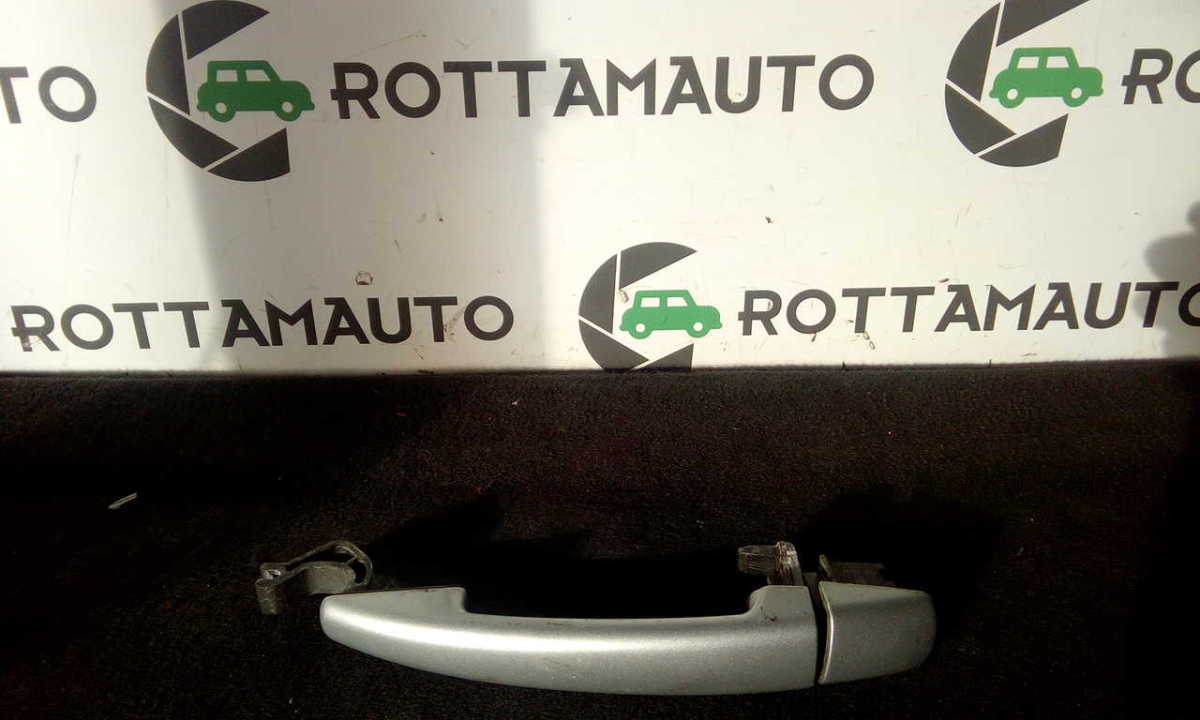 maniglia porta post. sinistro - Immagine 1 di 2