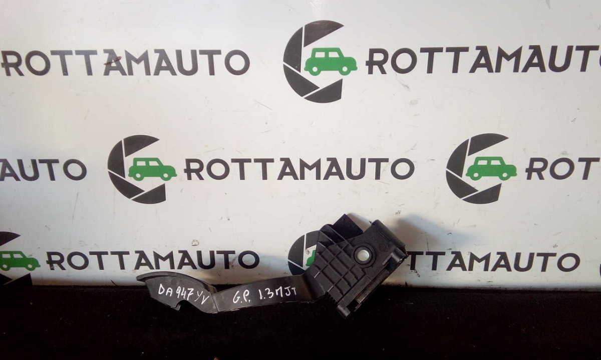 Potenziometro Acceleratore BITRON 55702020 Usato