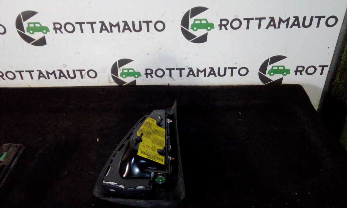 Dispositivo Airbag Lat. Destro OPEL GM Usato
