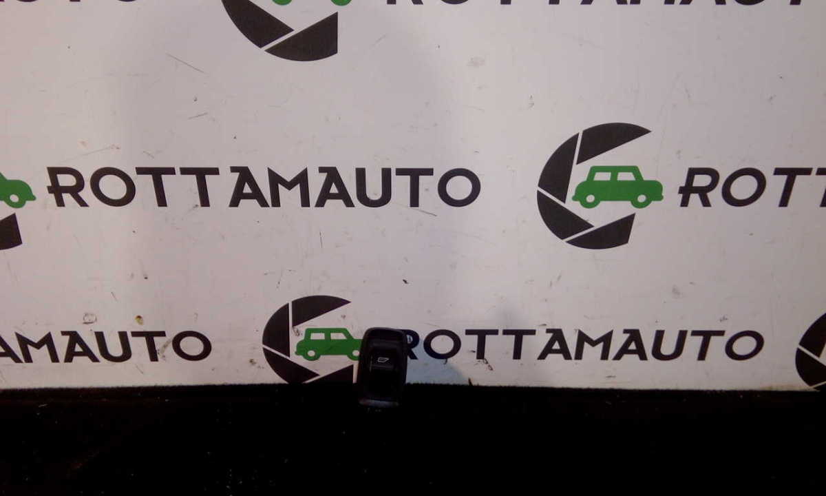 blocco comandi alzacristalli destro - Immagine 1 di 3