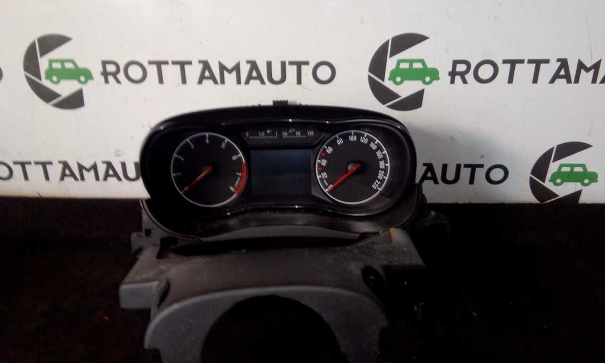 Quadro strumenti compl. - Immagine 1 di 4