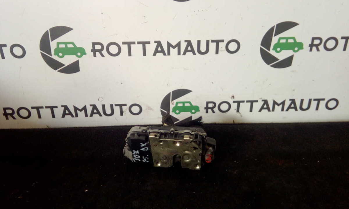Serratura porta post. Destro - Immagine 1 di 5