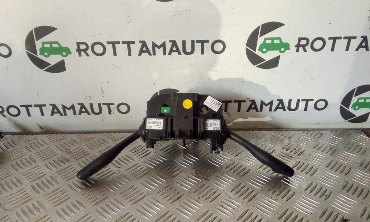 Devioguidasgancio 8P0 907 Usato
