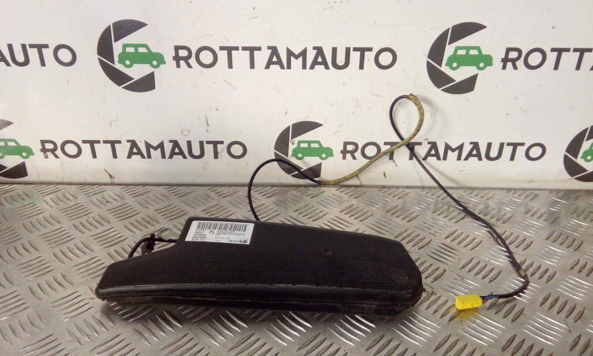 Dispositivo airbag lat. Destro - Immagine 1 di 4