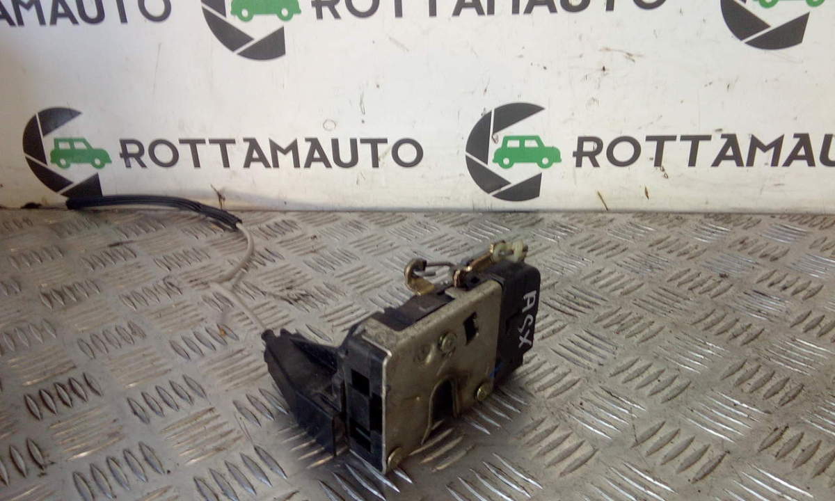 Serratura porta ant. Sinistro - Immagine 1 di 5