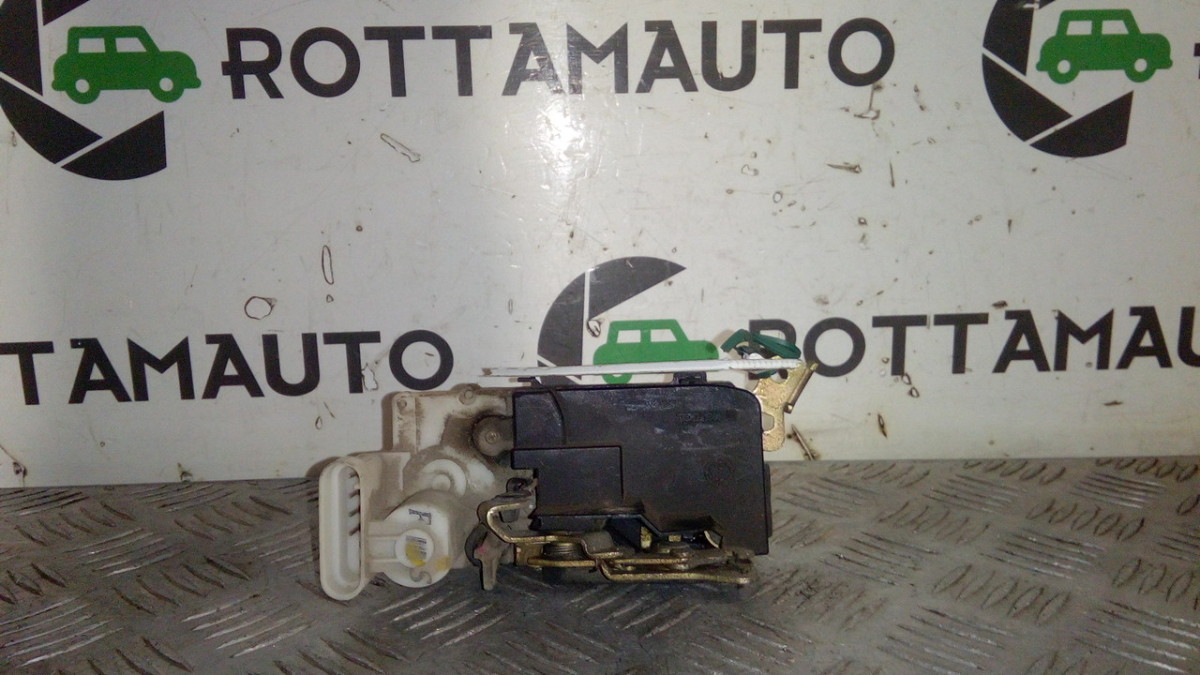 Serratura porta post. Destro - Immagine 1 di 4