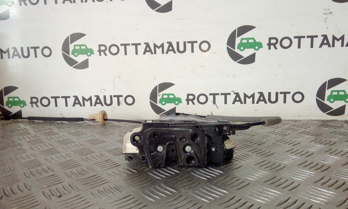 Serratura porta ant. Destro - Immagine 1 di 5