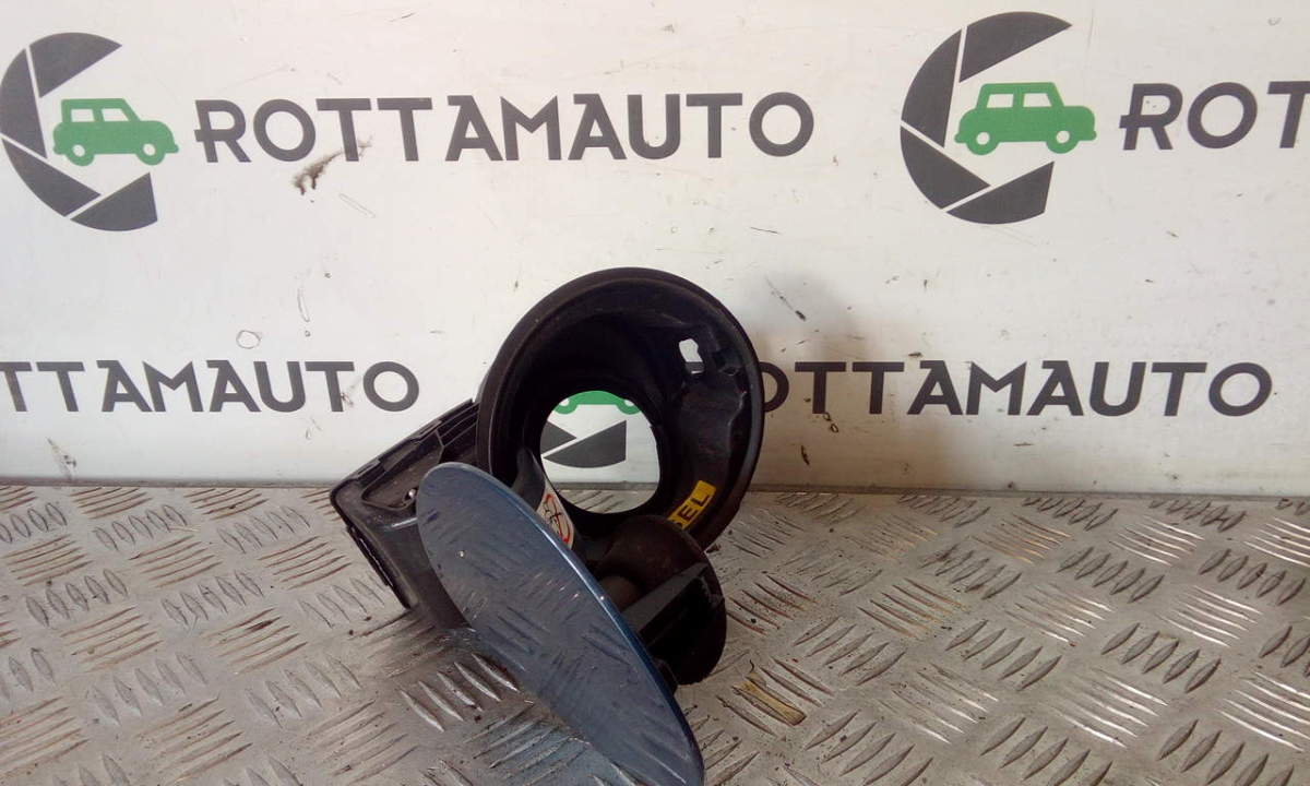 Sportello carburante - Immagine 1 di 4