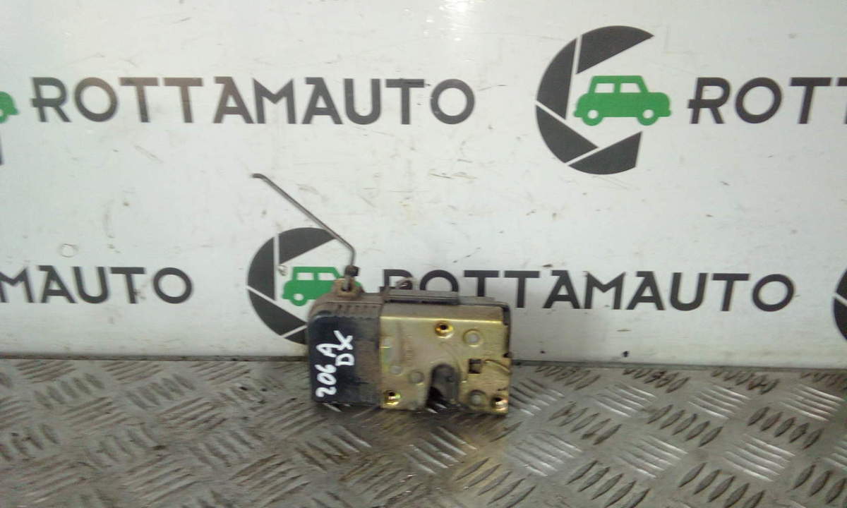 Serratura porta ant. Destro - Immagine 1 di 4