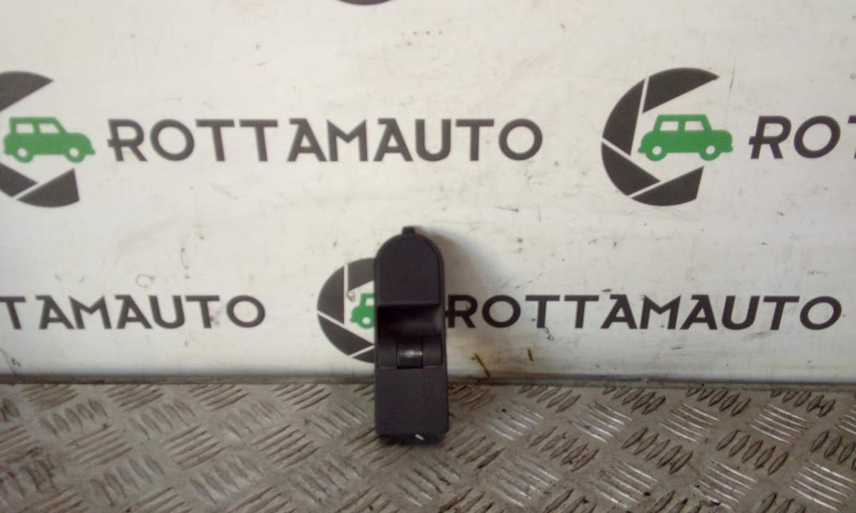 blocco comandi alzacristalli destro - Immagine 1 di 3