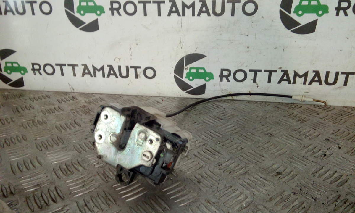 Serratura porta post. Sinistro - Immagine 1 di 4