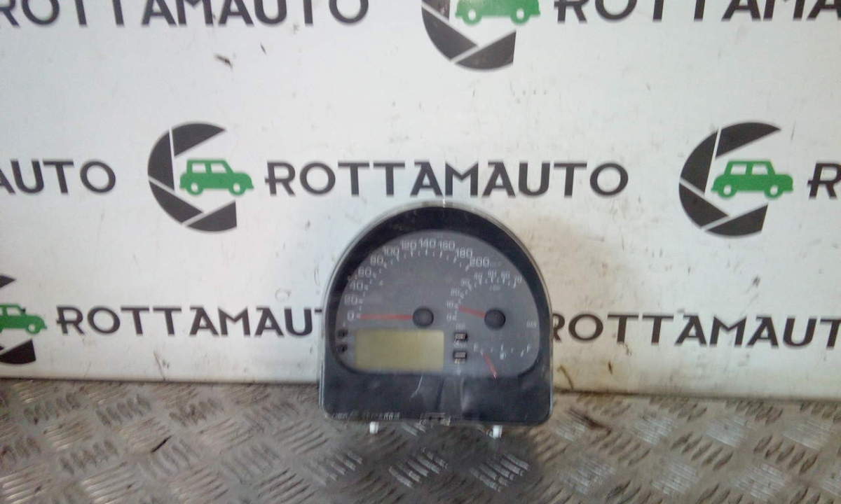 Quadro strumenti compl. - Immagine 1 di 4