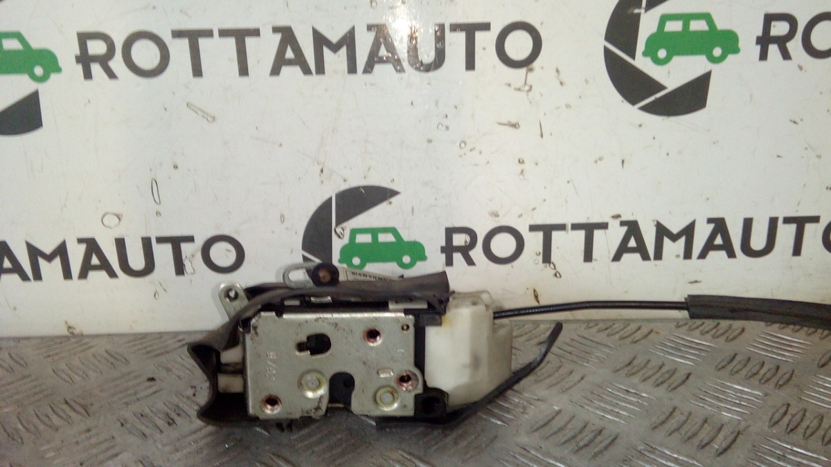 Serratura porta ant. Destro - Immagine 1 di 4