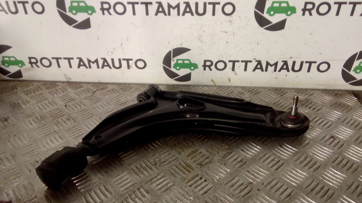 Braccio oscillante barra stabilizzatrice ant. Destro - Immagine 1 di 2
