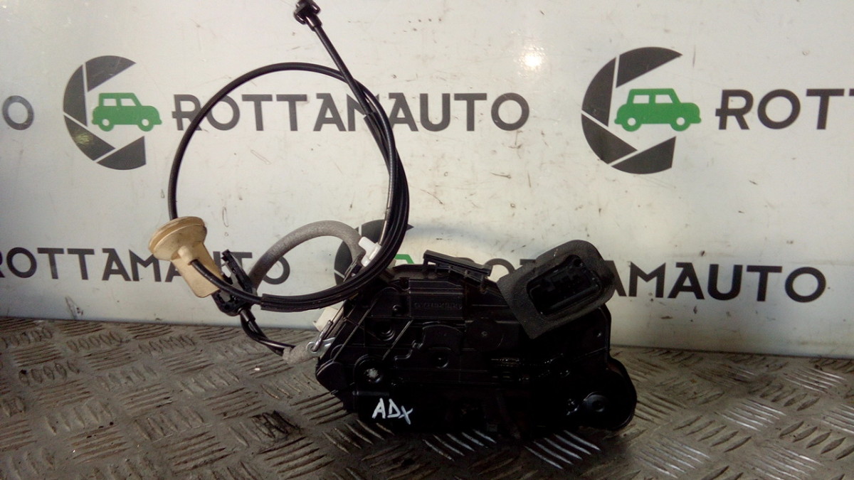 Serratura porta ant. Destro - Immagine 1 di 5