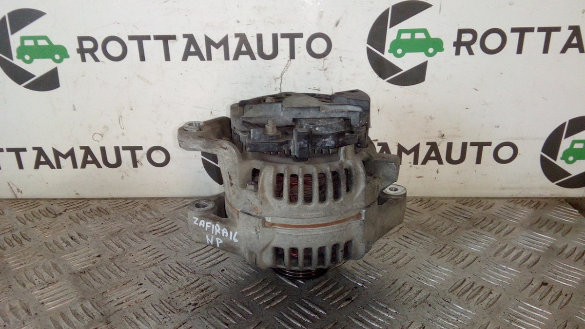 Alternatore 0124425025 55556071 Usato