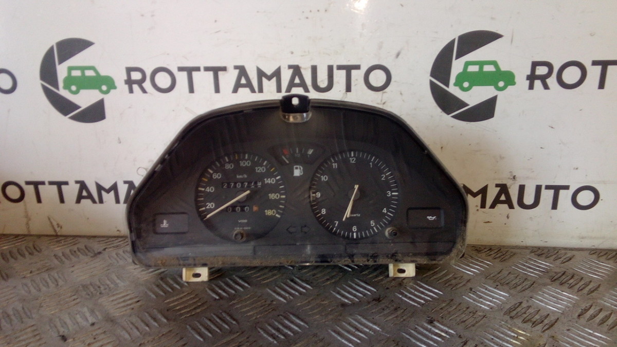 Quadro strumenti compl. - Immagine 1 di 4