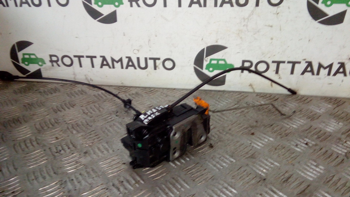 Serratura porta ant. Sinistro - Immagine 1 di 4