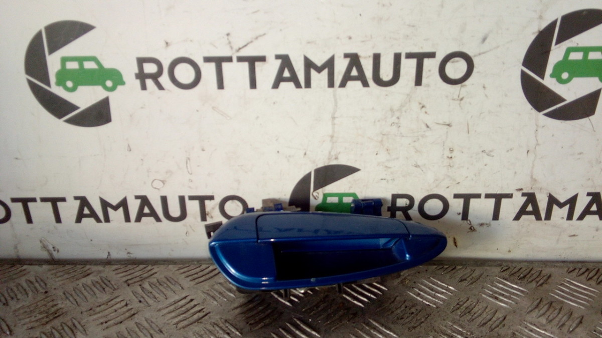Maniglia porta post. Destro - Immagine 1 di 3