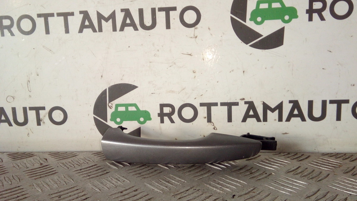 Maniglia porta post. Destro - Immagine 1 di 4