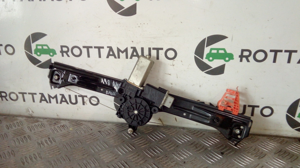 alzacristallo porta ant. destro - Immagine 1 di 4