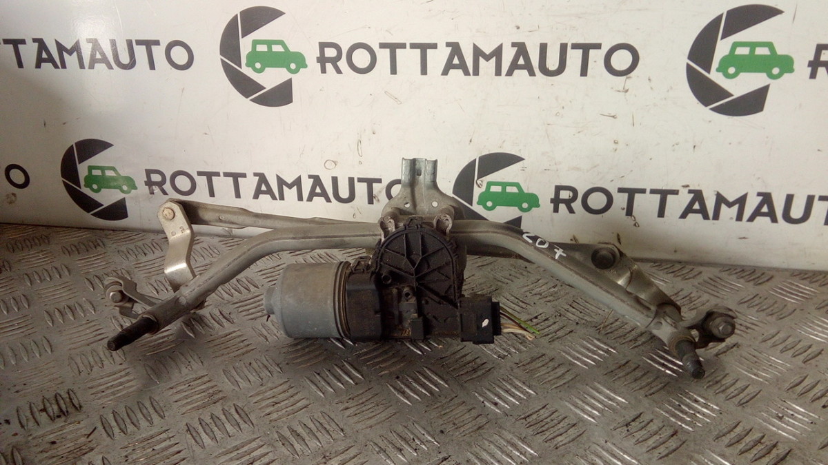 Motorino Tergiparabrezza 0390241540 Usato