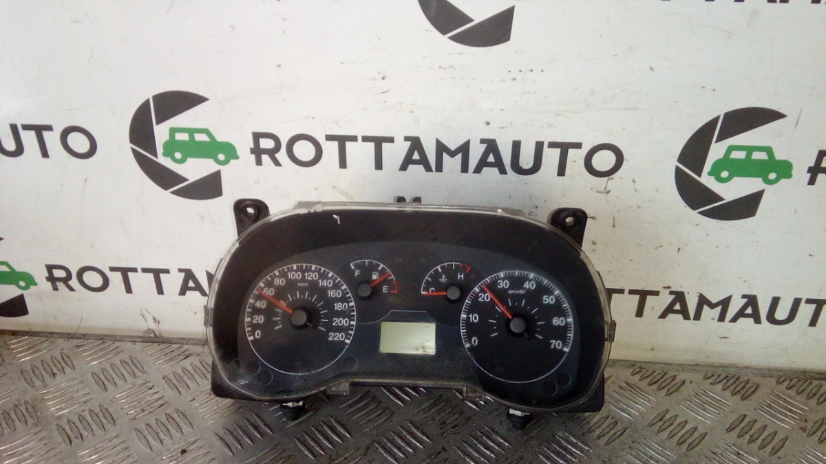 Quadro strumenti compl. - Immagine 1 di 4