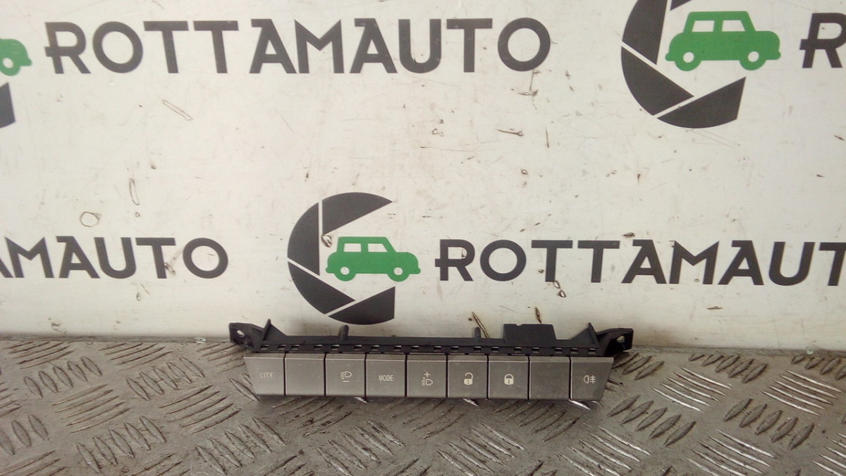 Pulsantiera Cruscotto 735434105 Usato