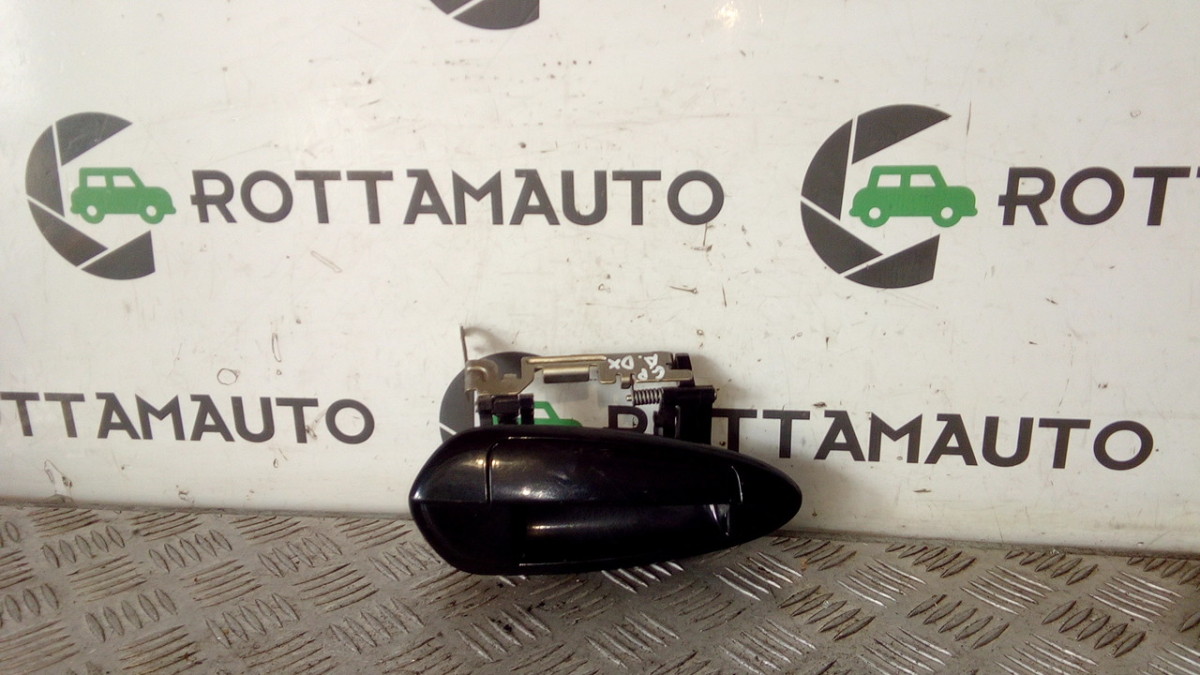 Maniglia porta ant. Destro - Immagine 1 di 3