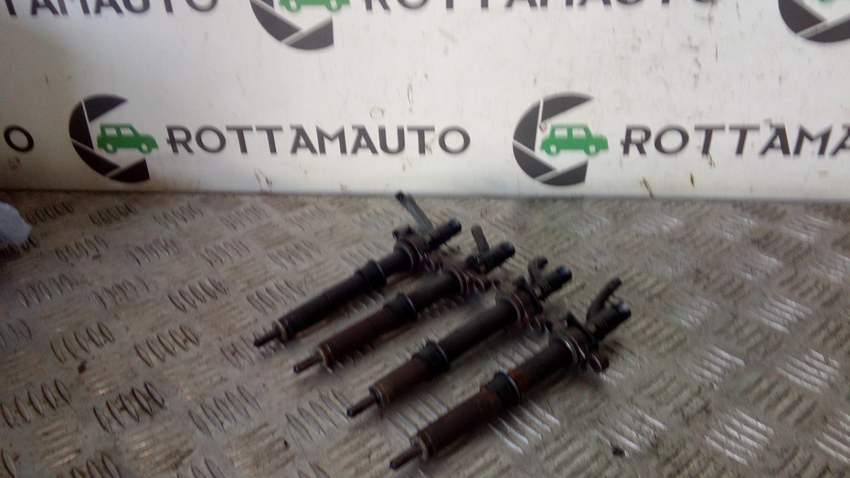 Iniettore 9688438580 DELPHI Usato