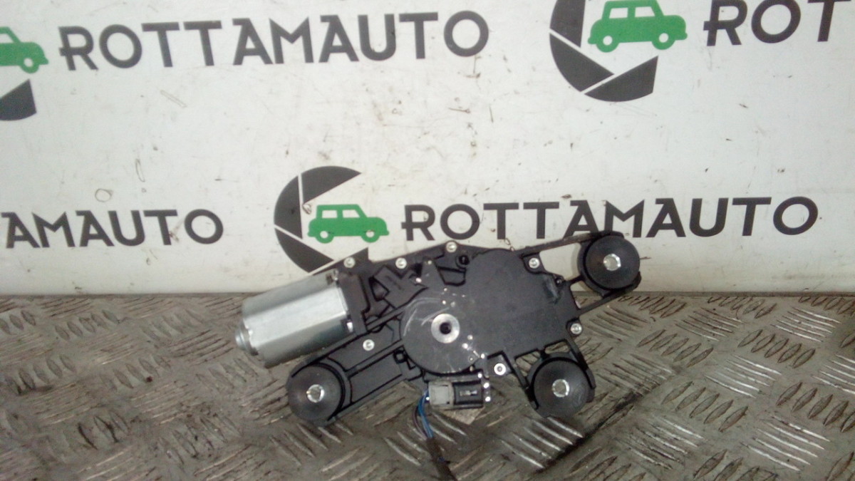 Motorino tergilunotto - Immagine 1 di 3