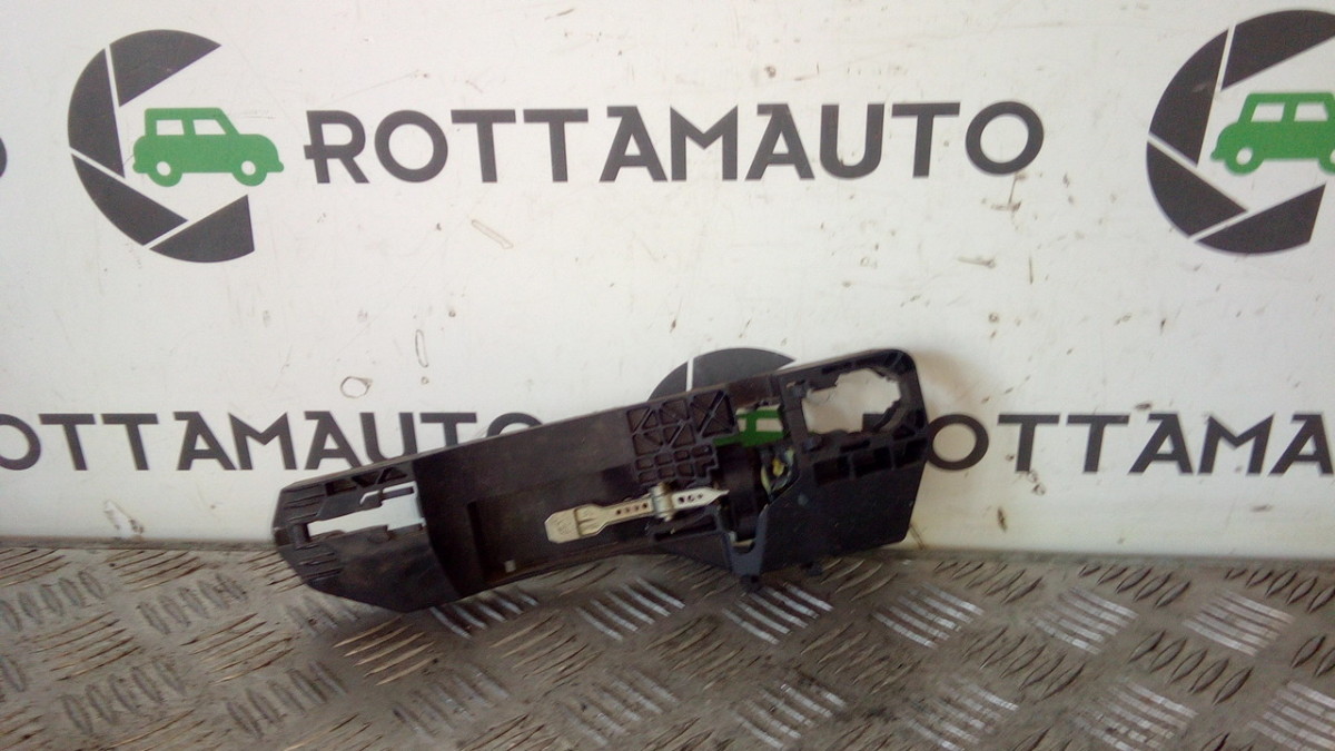Supporto Maniglia Est. Porta Ant. Sinistro 242567 Usato