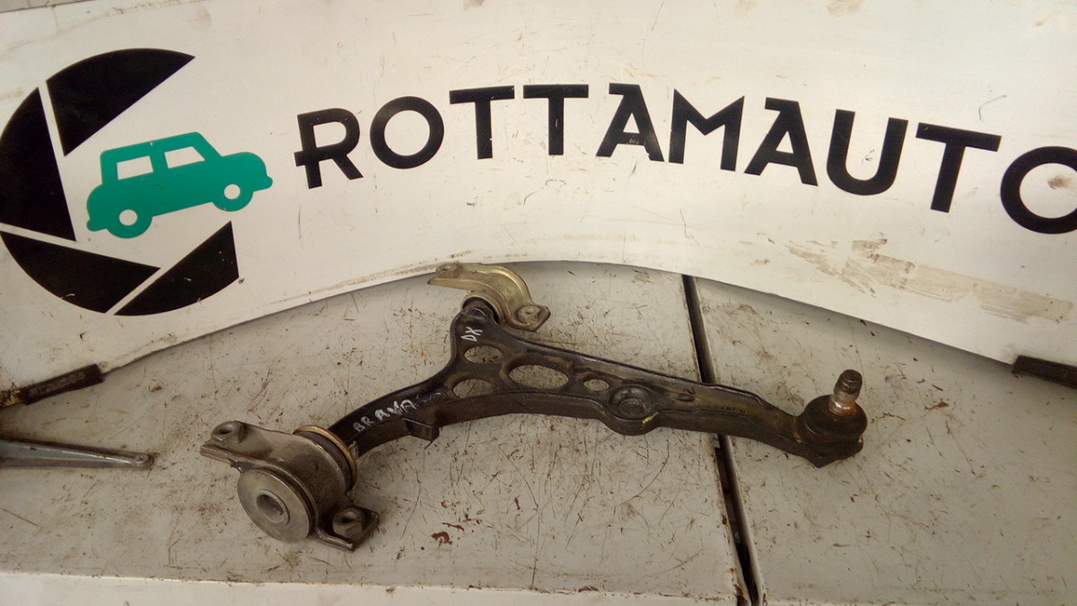 Braccio oscillante barra stabilizzatrice ant. Destro - Immagine 1 di 2