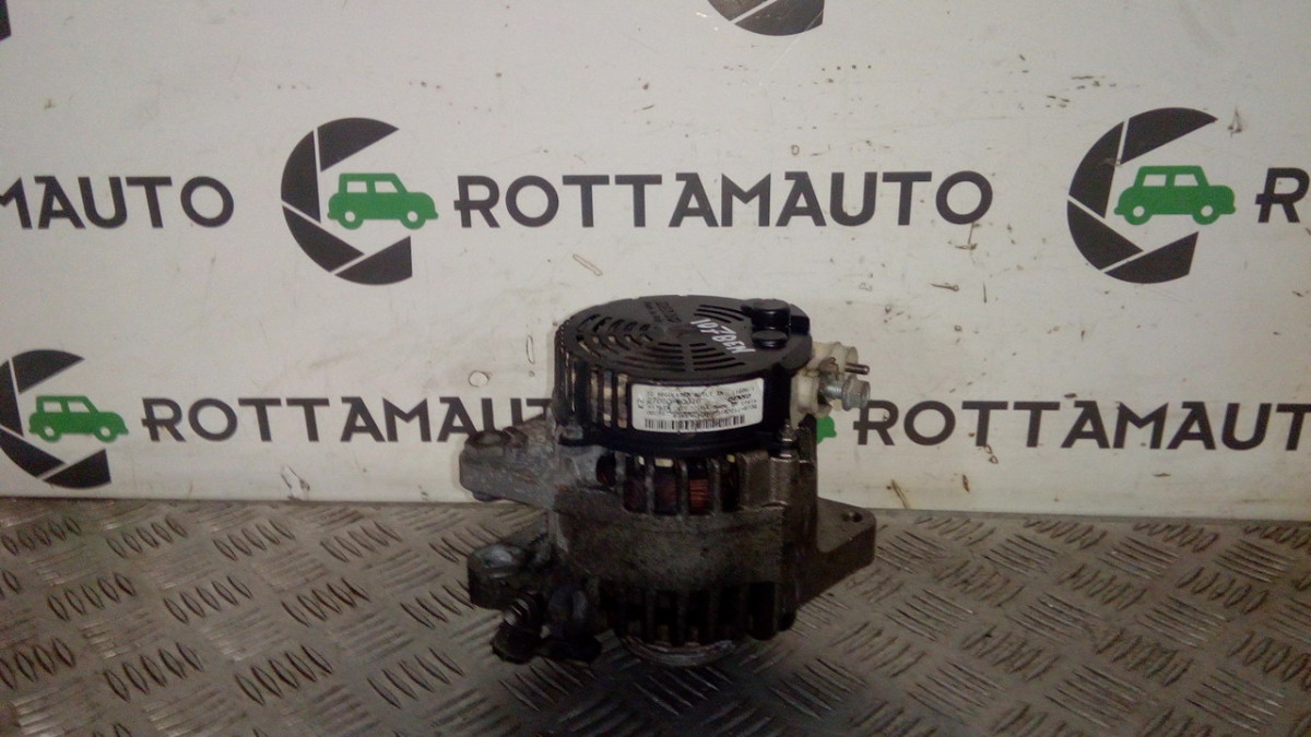 Alternatore 27060-0q010 DENSO Usato