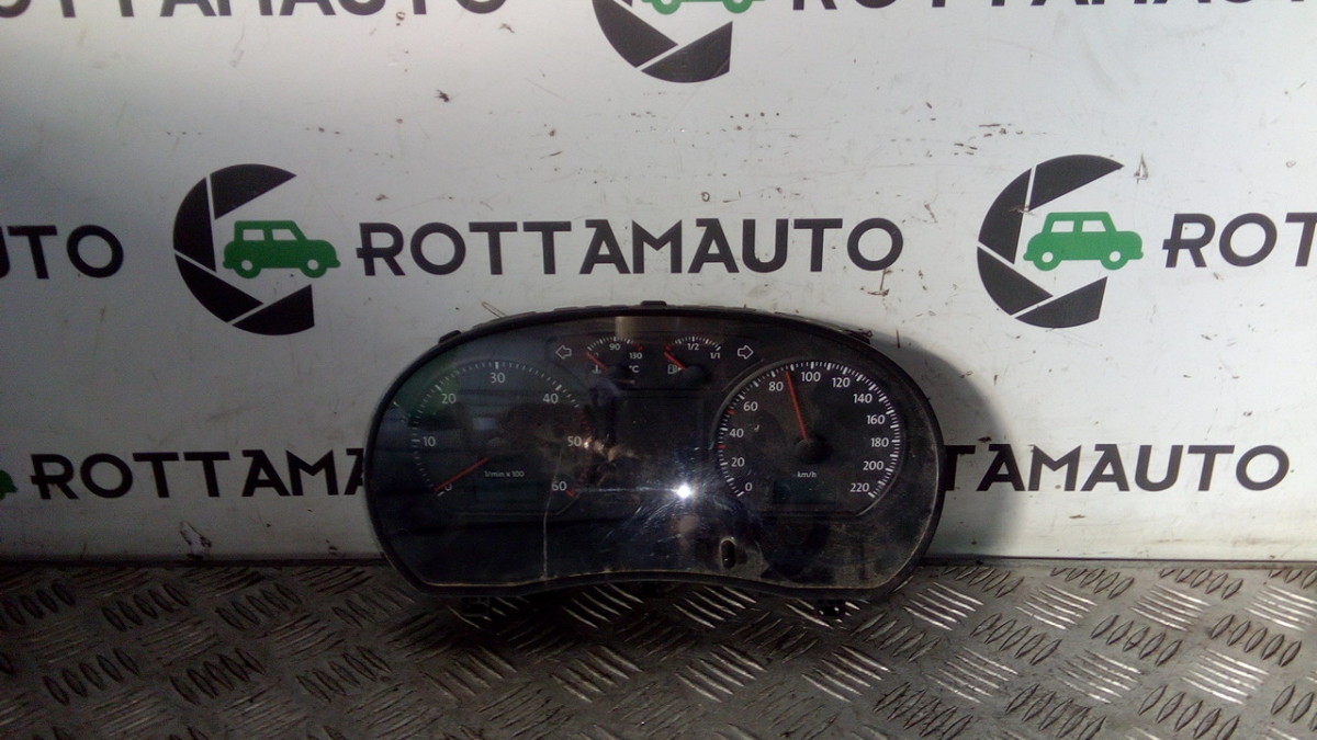 Quadro Strumenti Compl. 6Q0920804J MAGNETI Usato