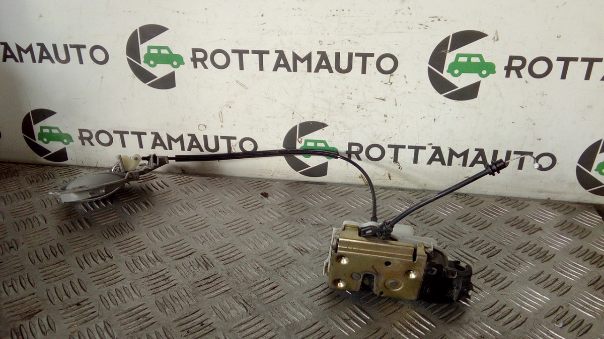 Serratura porta ant. Sinistro - Immagine 1 di 4