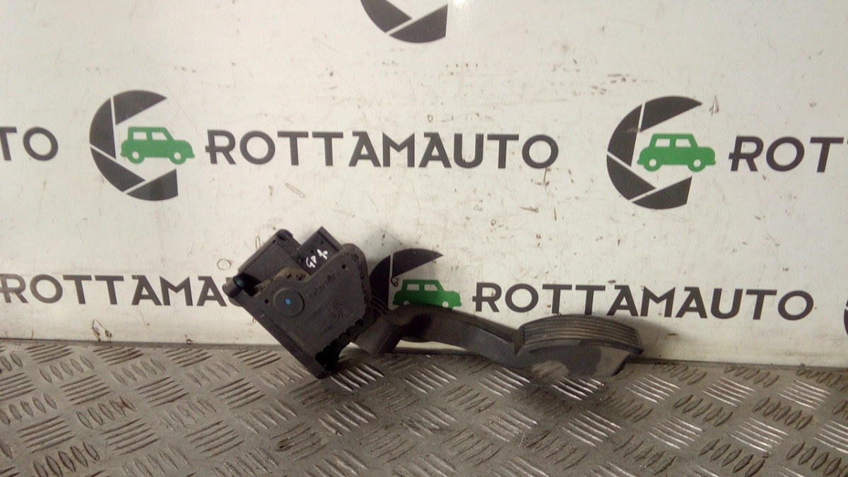 Potenziometro Acceleratore 55702020 BITRON Usato
