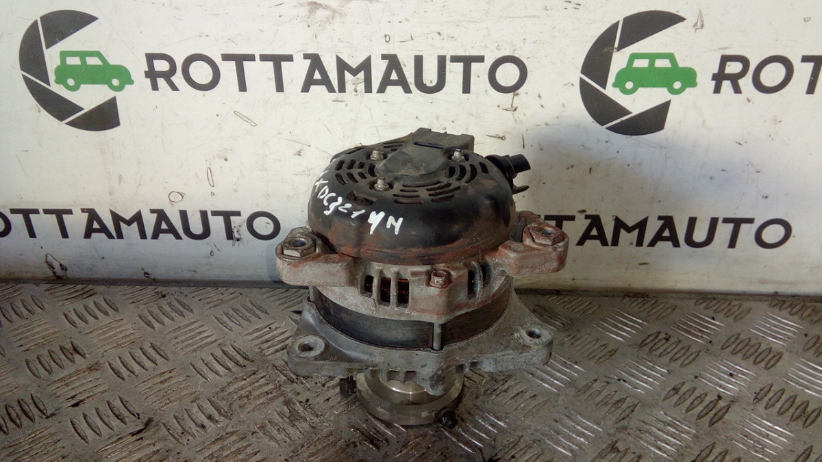 Alternatore 1042102730 DENSO Usato