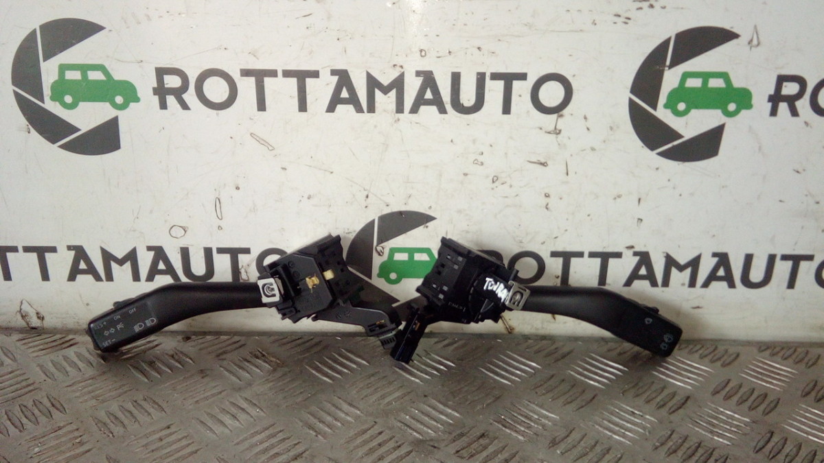 Devioguidasgancio 1K0953519 1K0953513A Usato