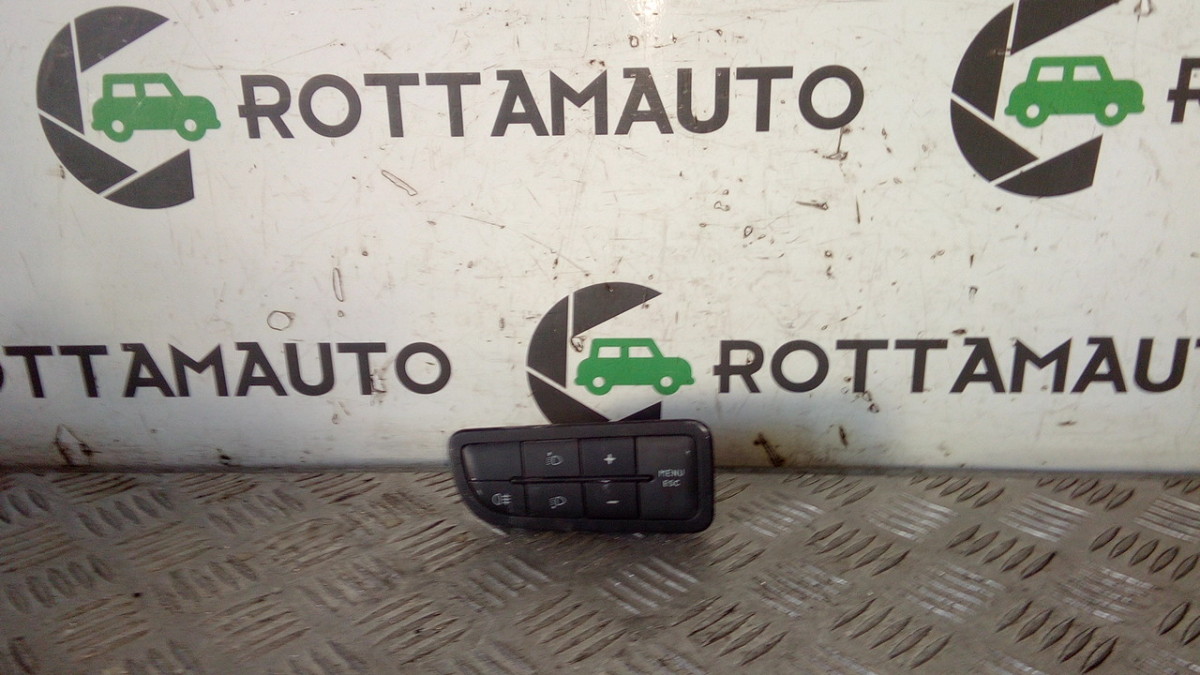 Pulsantiera Cruscotto 735367268 735367269 Usato