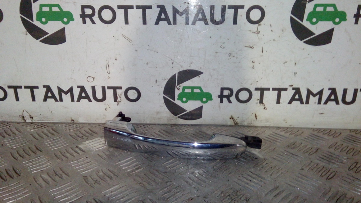 maniglia porta ant. sinistro - Immagine 1 di 3